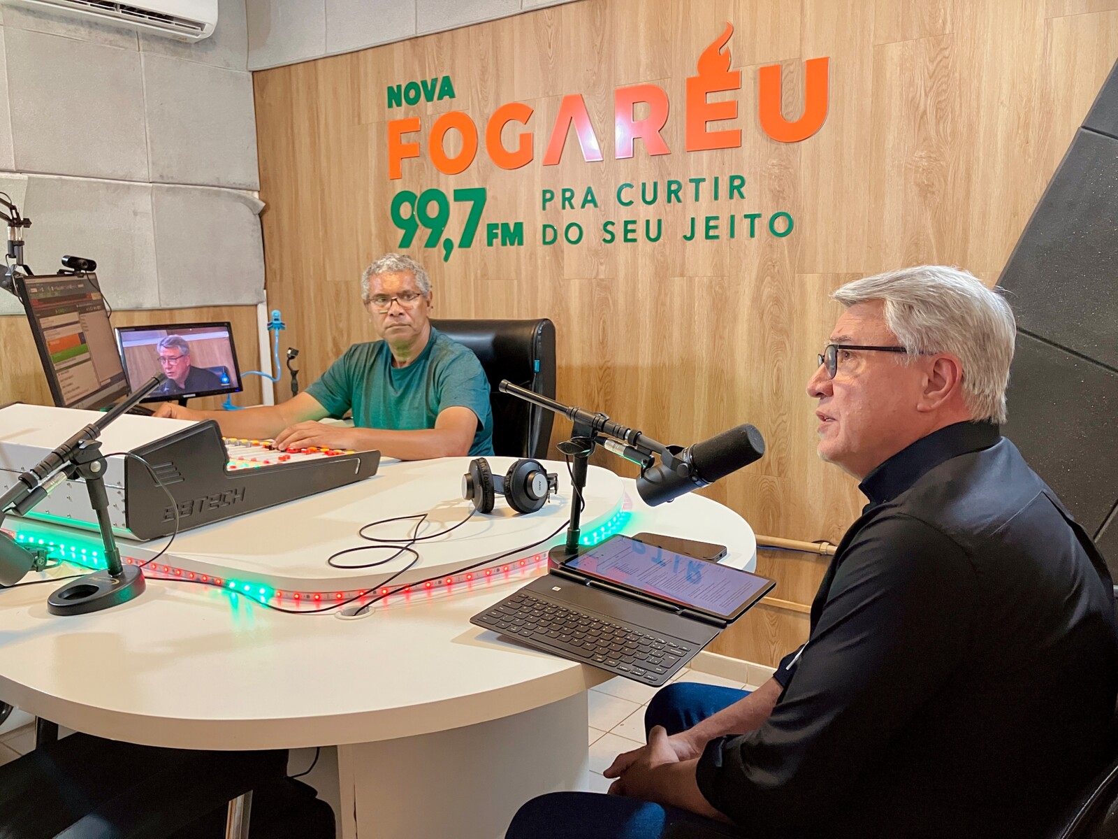 DG na Nova Fogaréu FM - 10-11-25 (5).jpg